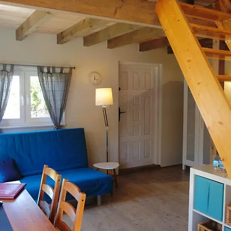 Lodge Drewniany *
